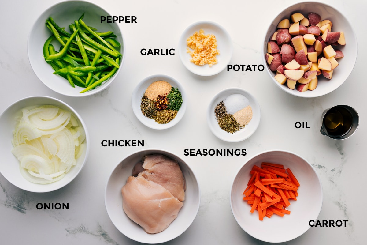 Ingredients In Foil Pack Italian Chicken And Veggies All the ingredients in this recipe are prepped ahead for easy assembly, including the onion, pepper, garlic, meat, seasonings, carrot, potatoes, and oil.