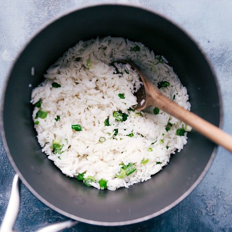 Coconut Rice for Vegetarian Lettuce Wrap Filling Fluffy coconut rice, a perfect addition to the vegetarian lettuce wrap recipe.