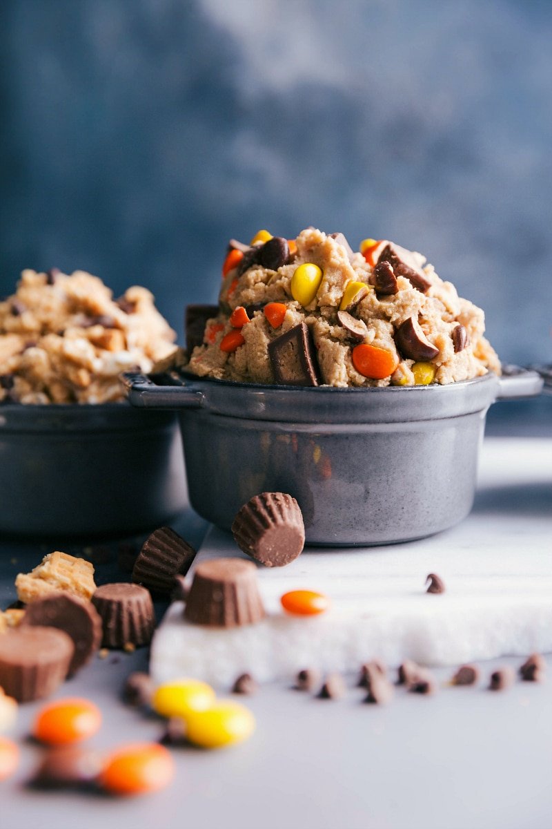 Delicious Reese's Peanut Butter Cookie Dough, Ready to Enjoy Ready-to-eat reese's peanut butter cookie dough, rich and creamy, presented in a bowl.