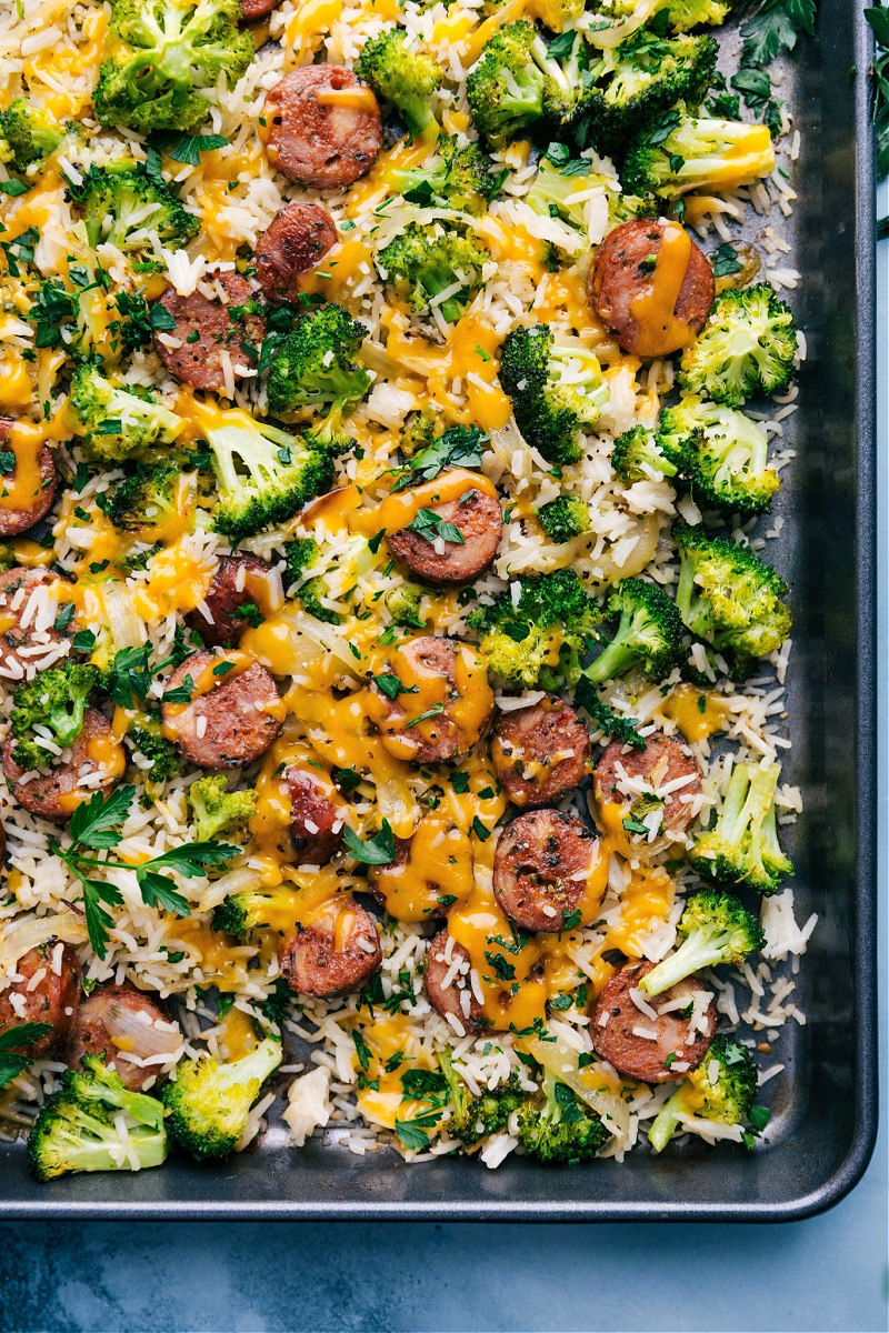 Cheesy Chicken, Broccoli, and Rice on a tray ready to be enjoyed.