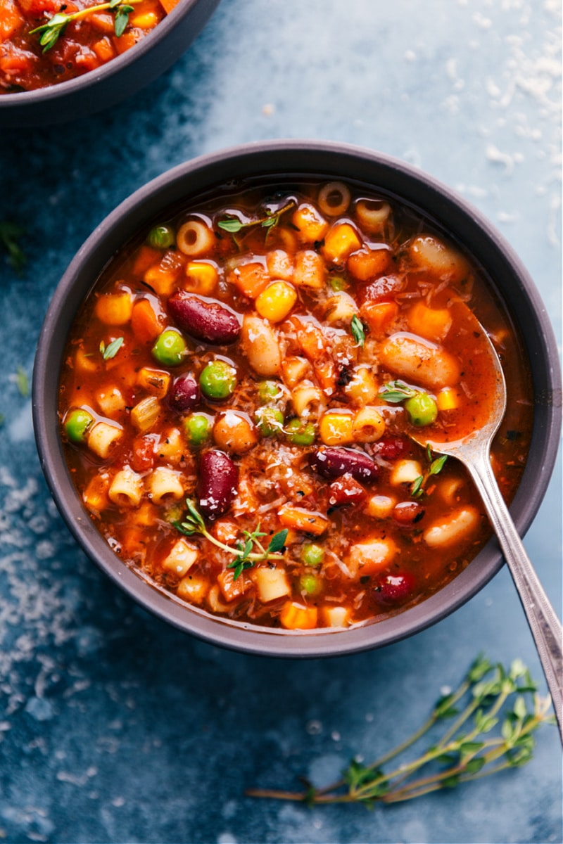 Olive Garden Minestrone Soup Recipe in a bowl ready to be enjoyed.