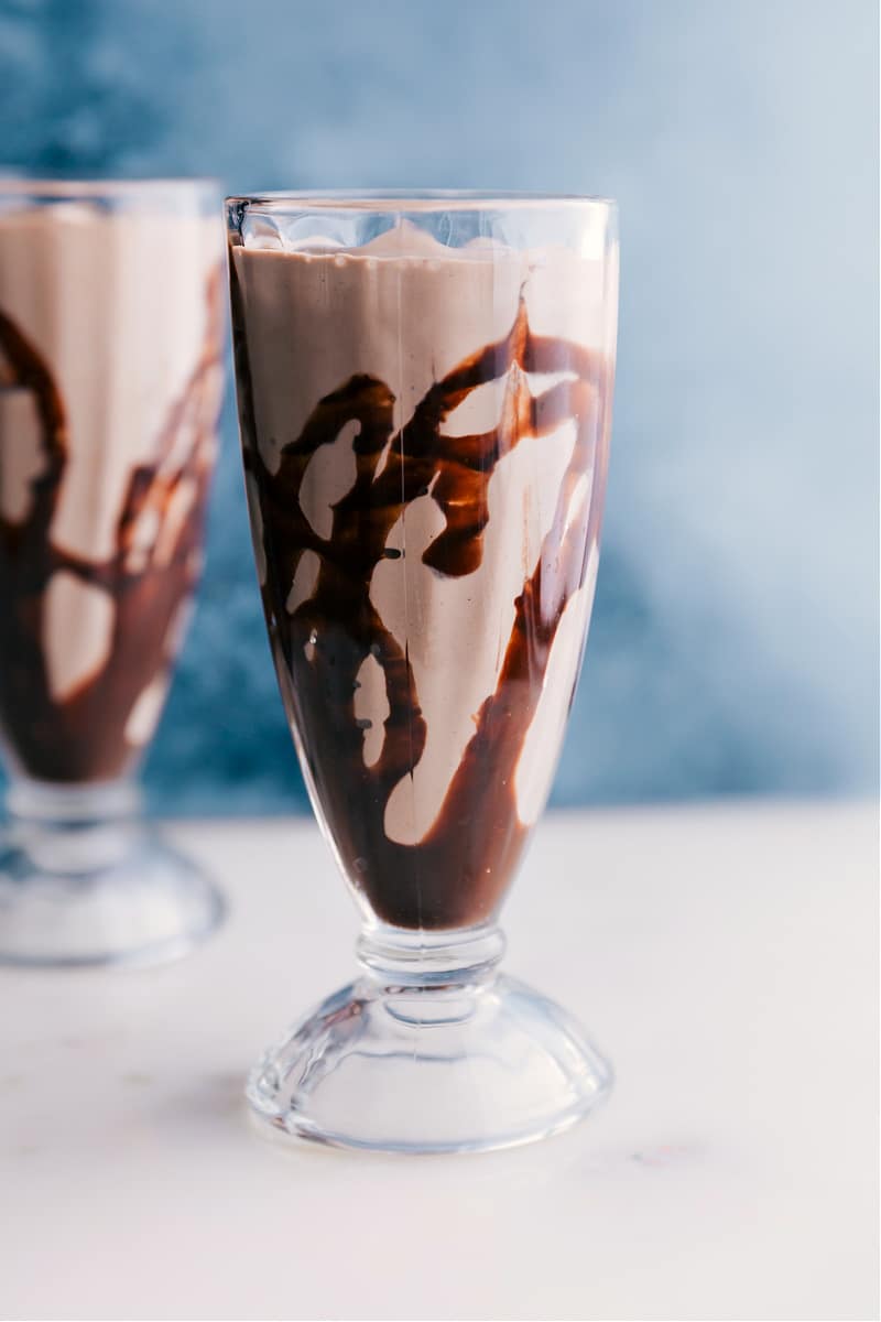 A rich, thick, and creamy Malted Milkshake makes for the most delicious dessert and it couldn't be much easier to make! Recipe via ChelseasMessyApron #dessert #best #quick #easy #simple #chocolate #frosty #malted #milkshake Image of the Malted Milkshake ready to be served