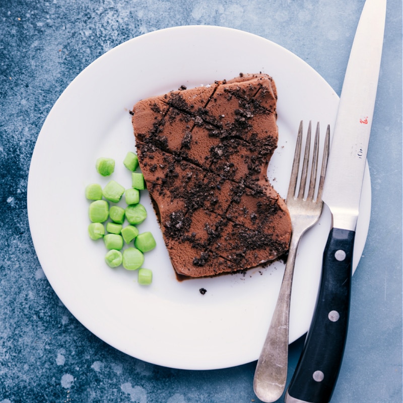 Here are some fun April Fools Food Pranks that are so easy to replicate and sure to fool! Recipes via ChelseasMessyApron.com #aprilfoolsday #pranks #harmless #delicious #funfood April Fools steak and peas