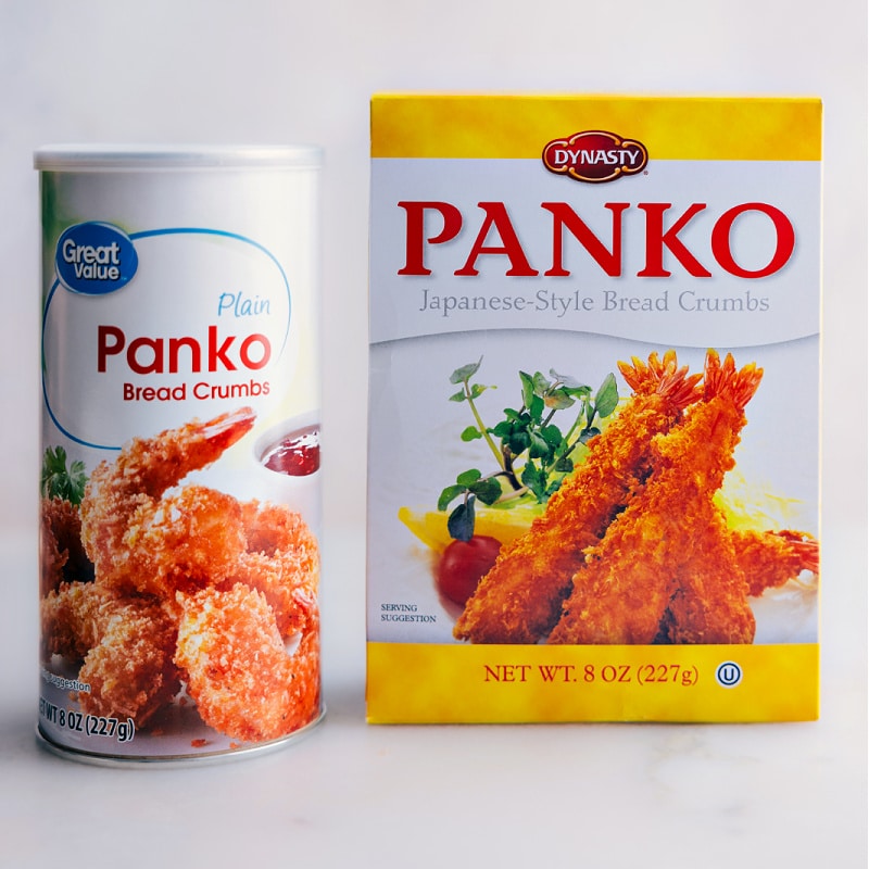 Panko bread crumbs are the secret ingredient for making crunchy baked foods. If youโve never tried these extra-crispy bread crumbs, read on to see why theyโre a cookโs best friend! Guide via ChelseasMessyApron.com #panko #userguide #guide #breadcrumbs #Japanese #bread #crispy Image of panko bread crumbs.